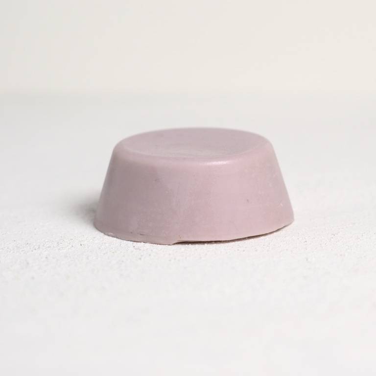 Handgemachte feste Body Lotion mit Duftnote Vanille und Lavendel